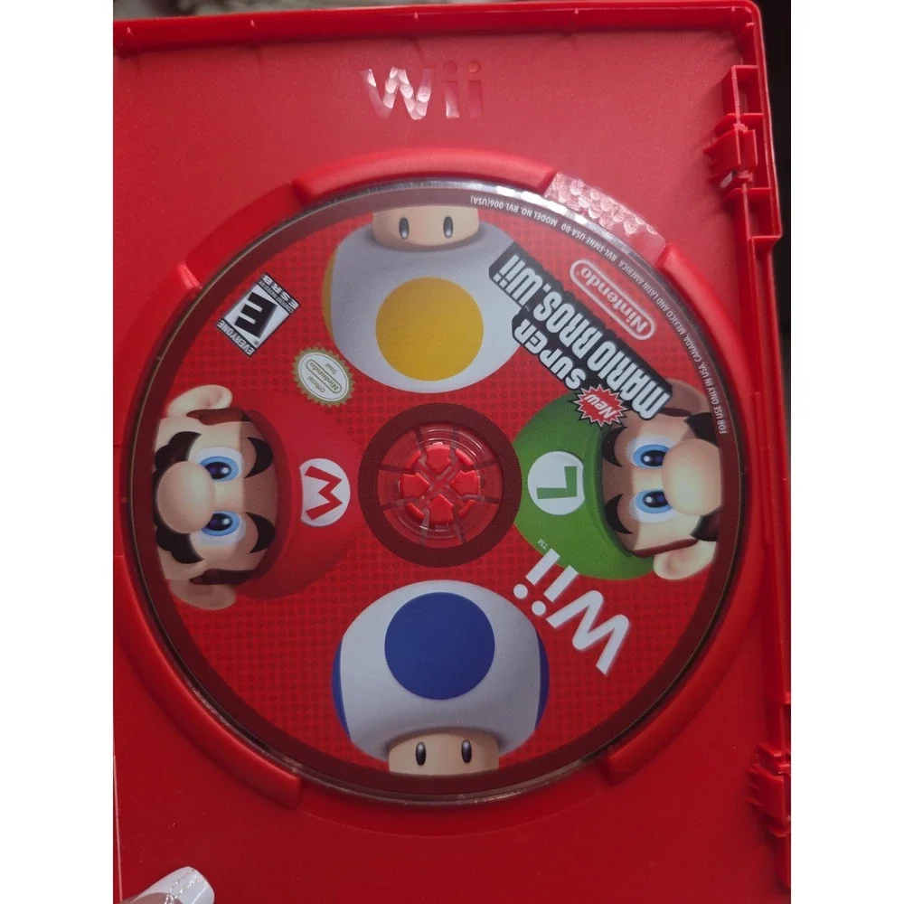 Nintendo New Super Mario Bros. Wii (Wii) Multiplayer E NTSC-U/C Super Mario